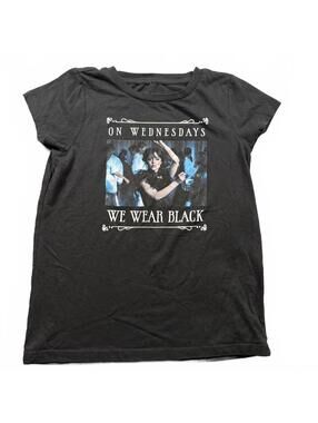 Wednesday Addams "On Wednesdays We Wear Black" Graphic Tee - Youth XL (14/16)